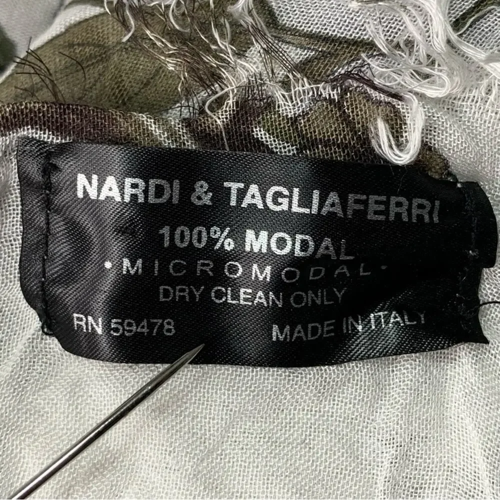 Nardi & Tagliaferri NWT Scarf Floral Print 70